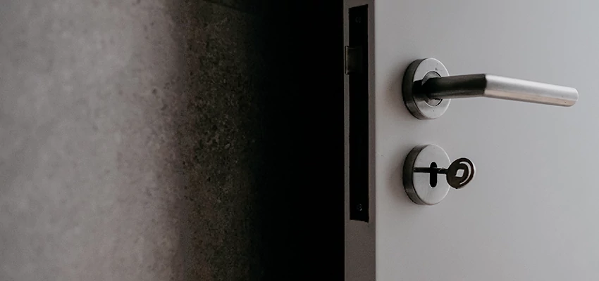 Front Door Handle Repair And Installation in Parlier, CA