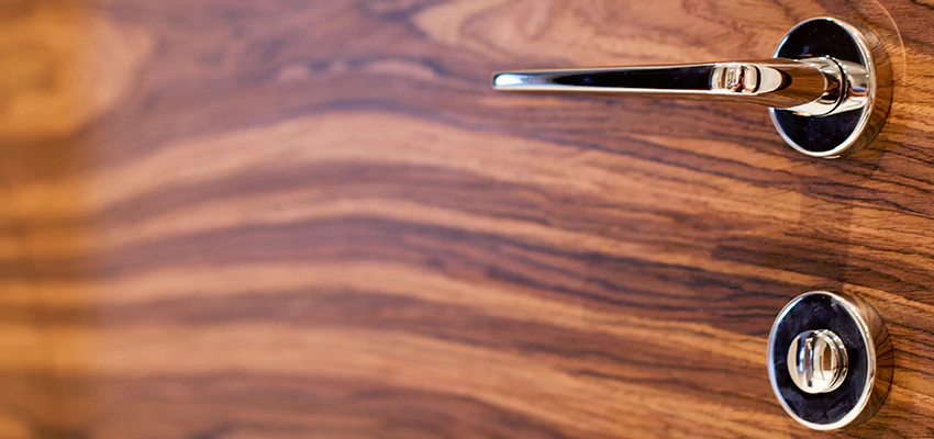 On Demand Locksmith For Key Fobs Repair in Parlier, California